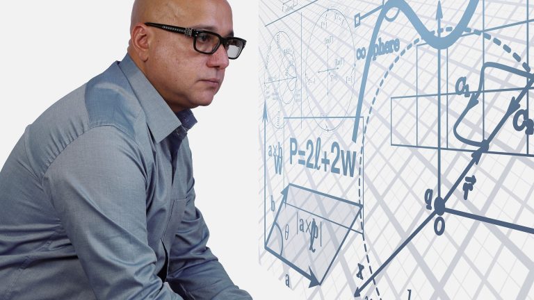 How 15 Learning Design Practices Slow Down the Proficiency of Learners